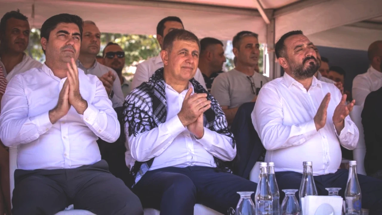 İzmir Büyükşehir Belediyesi'nden Müjde: Yağlı Güreş Kulübe Katılıyor!